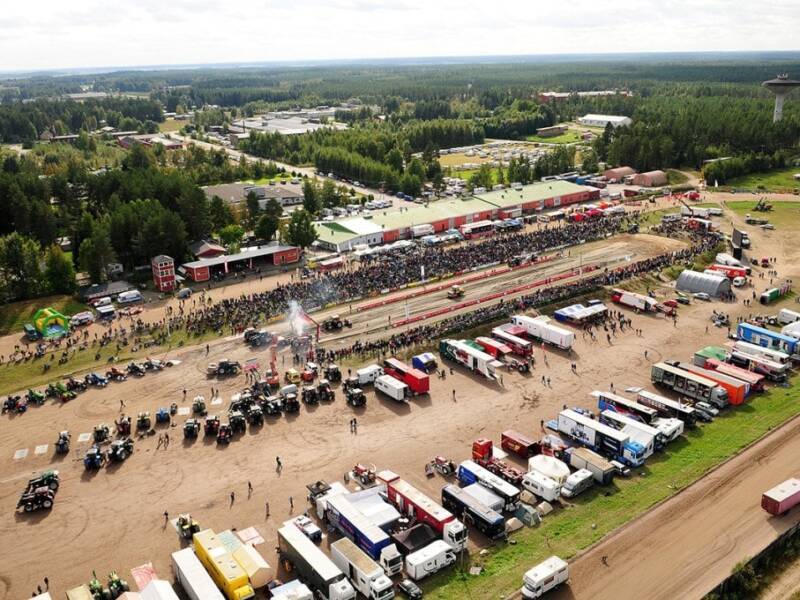 Ilmakuva tapahtumasta.