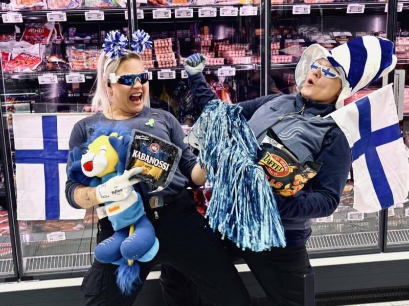 Iloista meininkia s-marketissa.