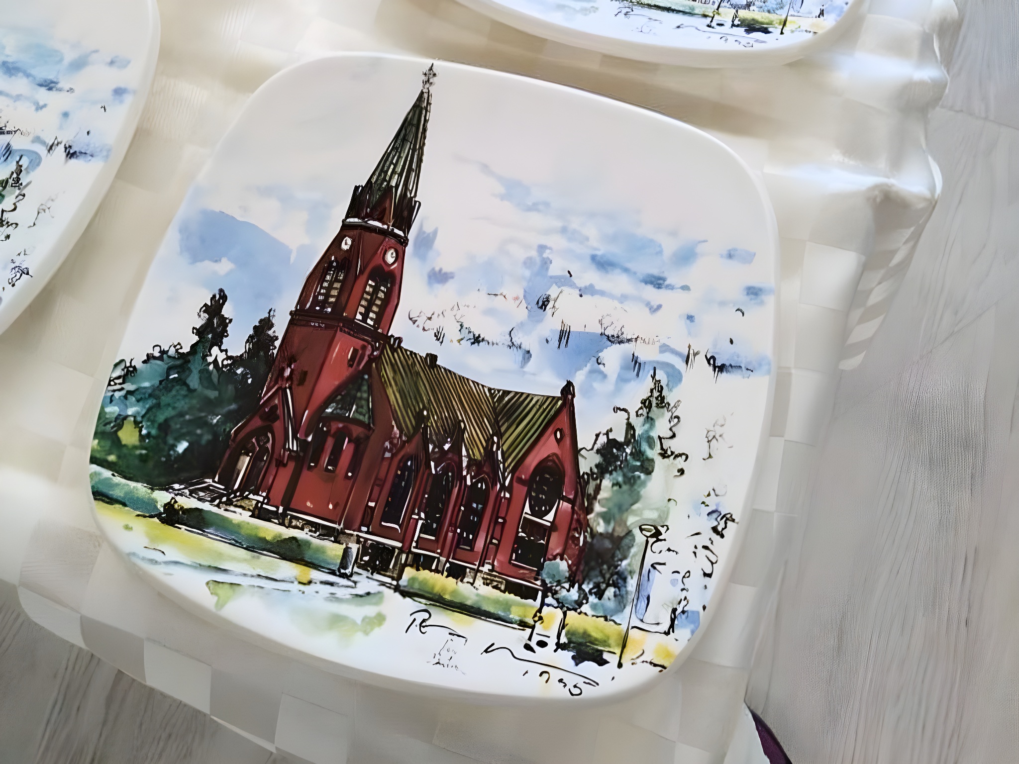 Kaunis lautastaulu Kauhavan kirkosta.