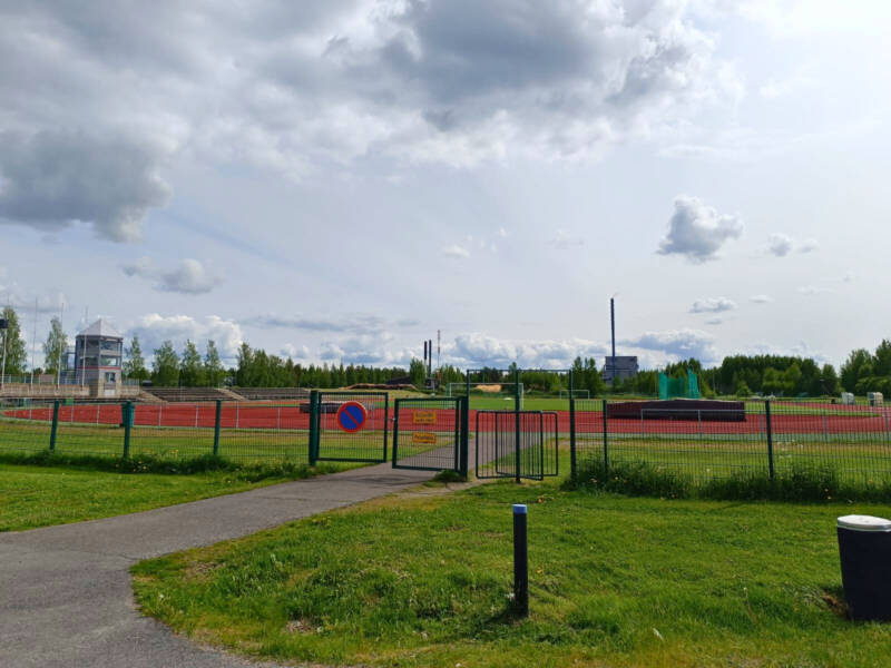Kauhavan urheilukenttä.