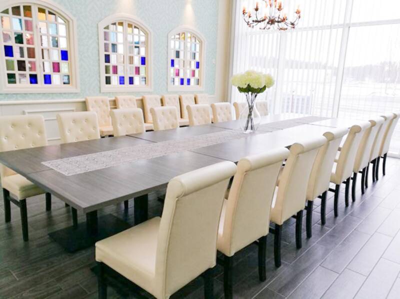 Ylelliset kokoustilat.