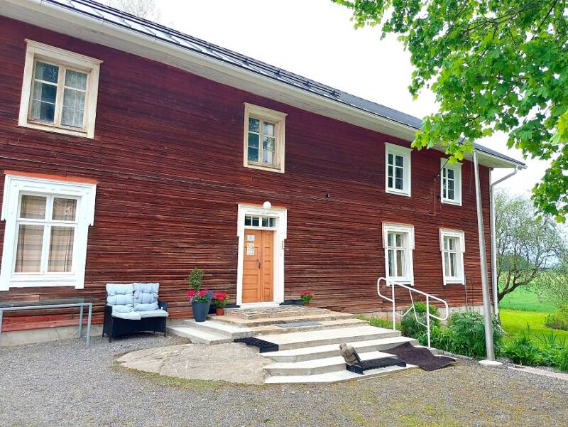 Taidegalleria Lakeus.