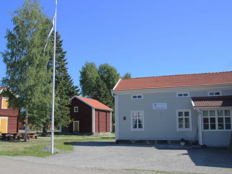 Courthouse exterior with flagpole.