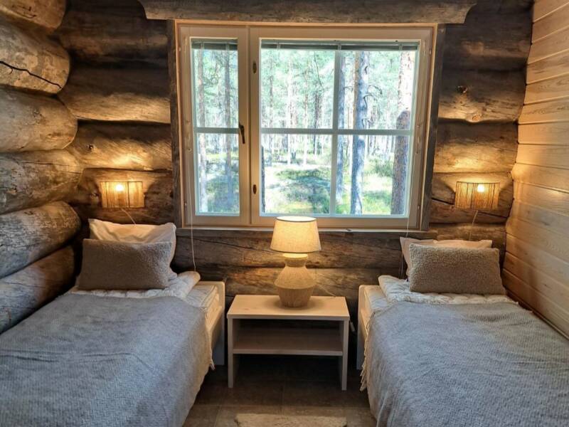 Tunnelmallinen makuuhuone.